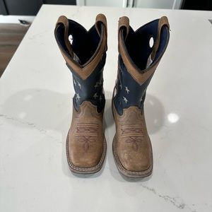 American flag cowboy boots. Size 13 little boys